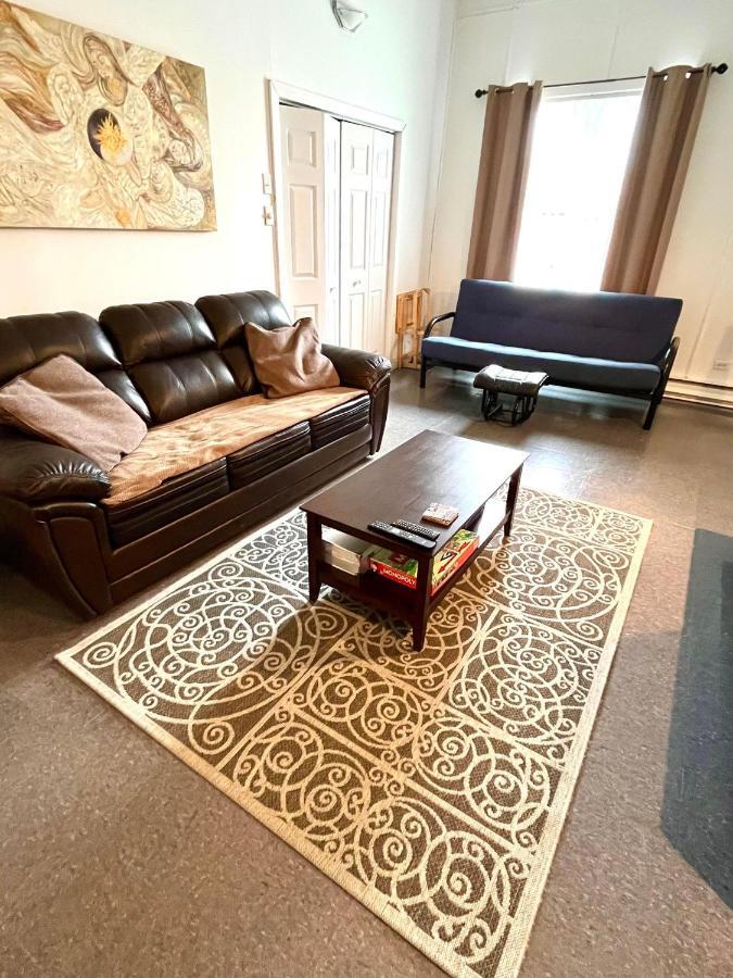 Les Appartements Du Vieil Edifice Metabetchouan Zewnętrze zdjęcie